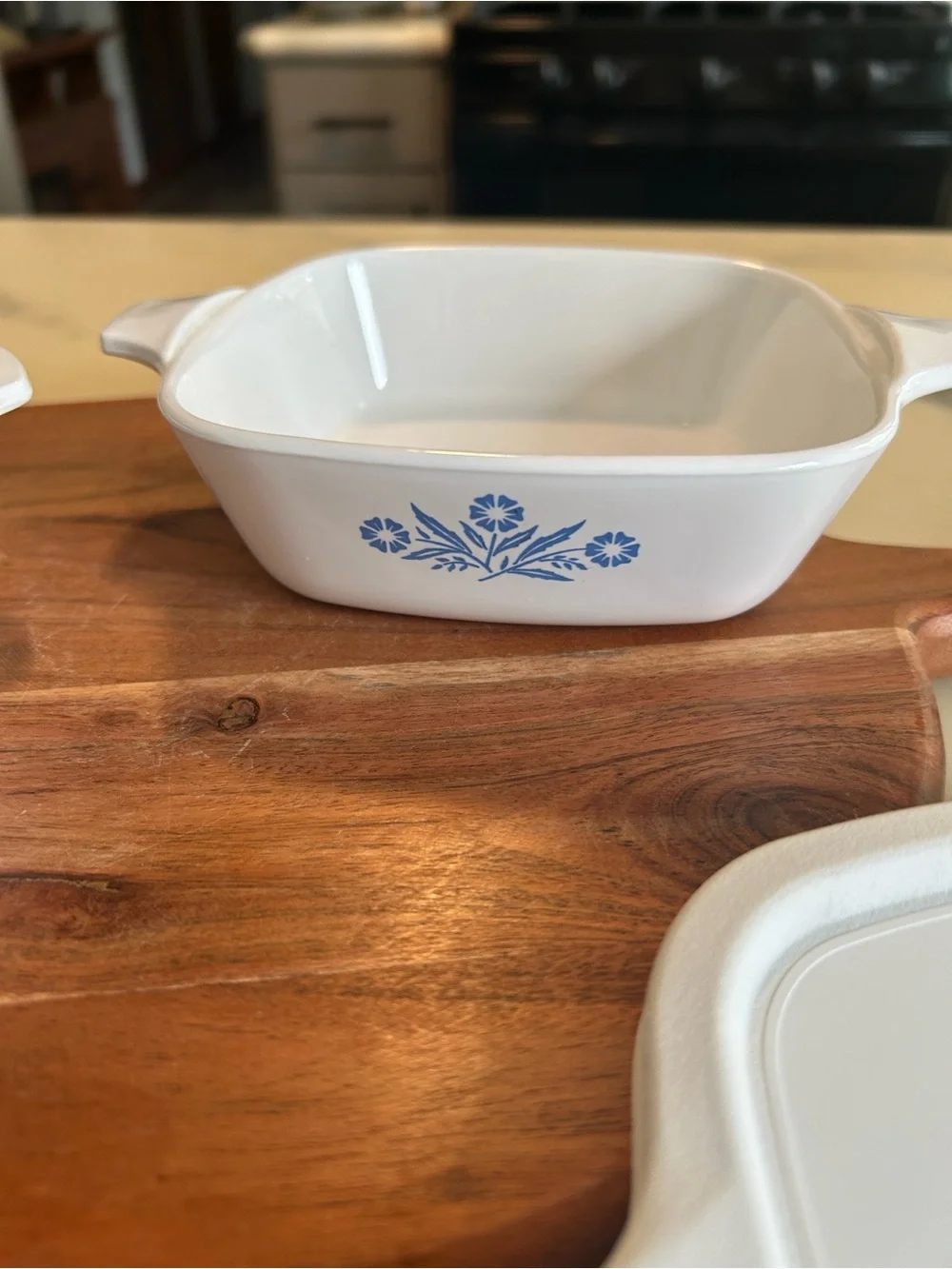 Corningware small casseroles